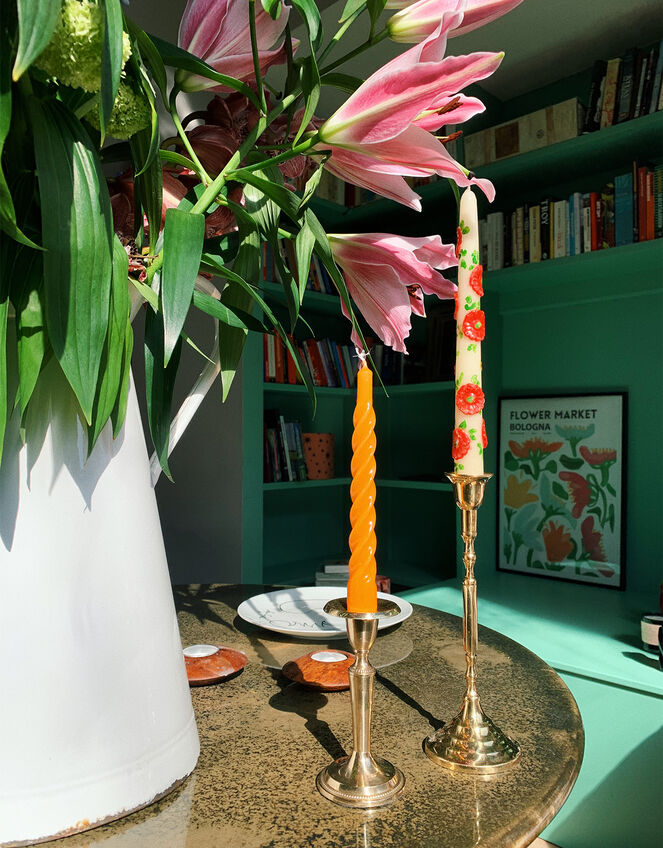 6-Pack Anna and Nina Twisted Candles, , large