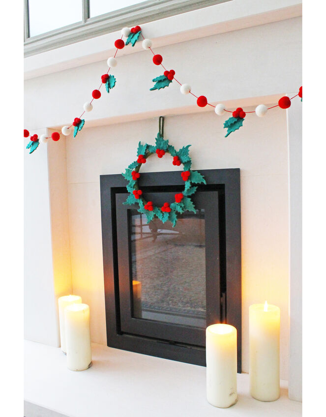 Fiona Walker Holly Wreath , , large