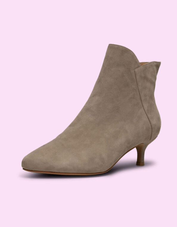 Shoe The Bear Suede Kitten Heels , Brown (TAUPE), large