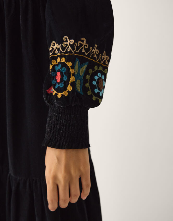 La Galeria Elefante Mexican Embroidered Velvet Midi Dress, Black (BLACK), large